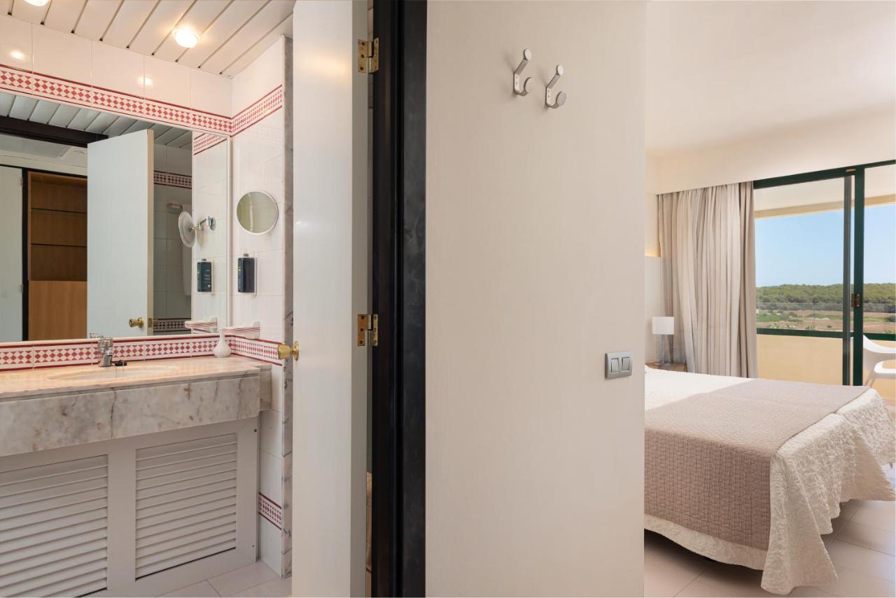 Double Room Balcony Side Sea View